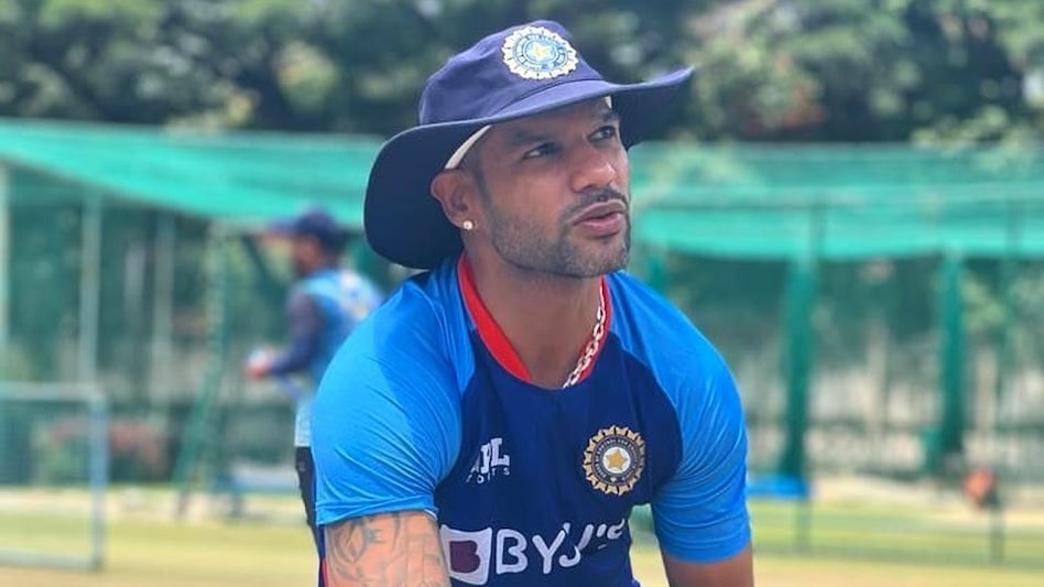 Shikhar Dhawan Retirement: 'क्रिकेट को अलविदा कह रहा हूं...', फैंस के नाम भावुक संदेश जारी कर शिखर धवन ने लिया संन्यास - Shikhar Dhawan Retirement gabbar retires from international and ...