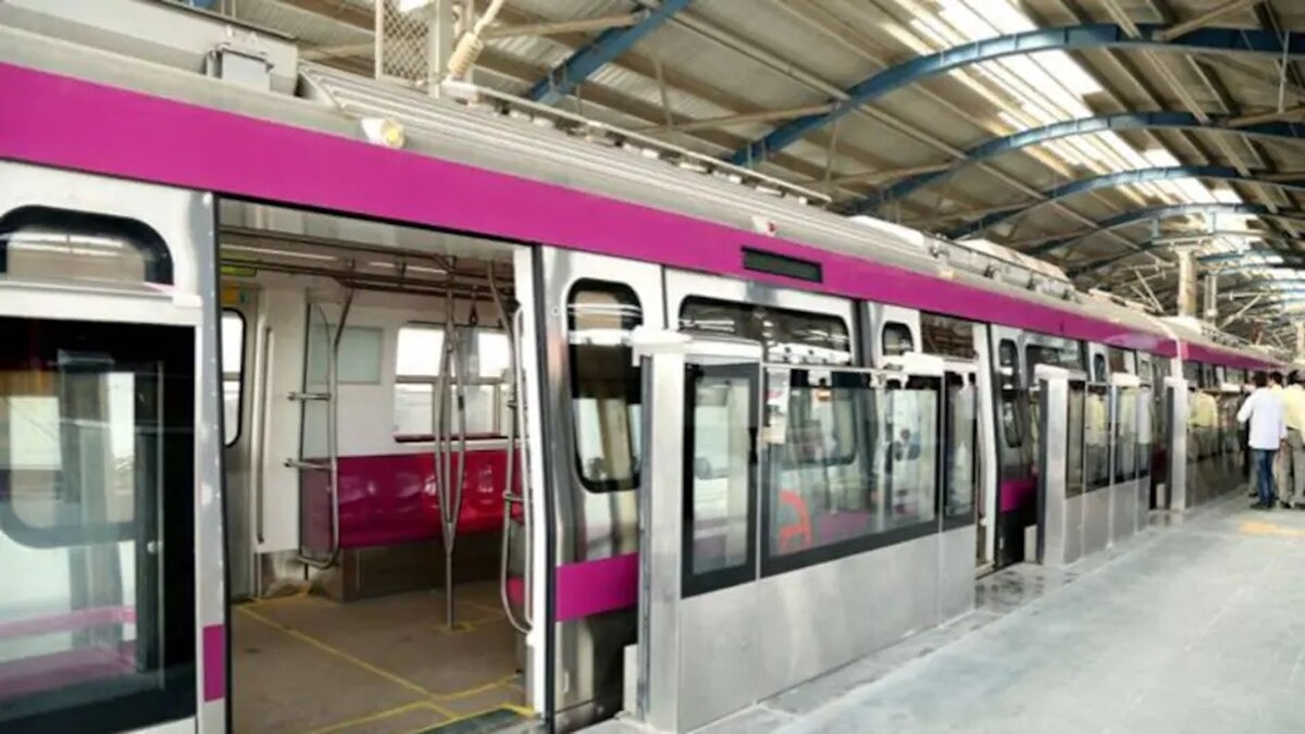 Delhi Metro: अब संडे सुबह 8 नहीं 6 बजे से चलेगी मेट्रो, DMRC ने इन रूट्स पर बदला समय
