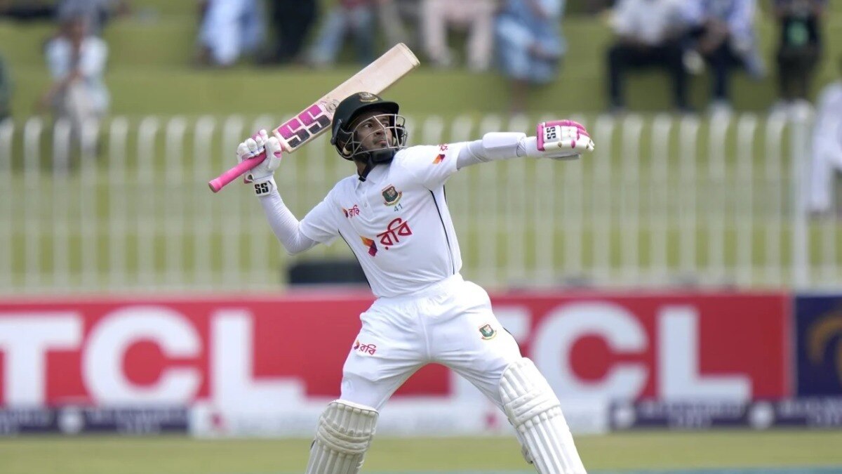 Mushfiqur Rahim (@AP)