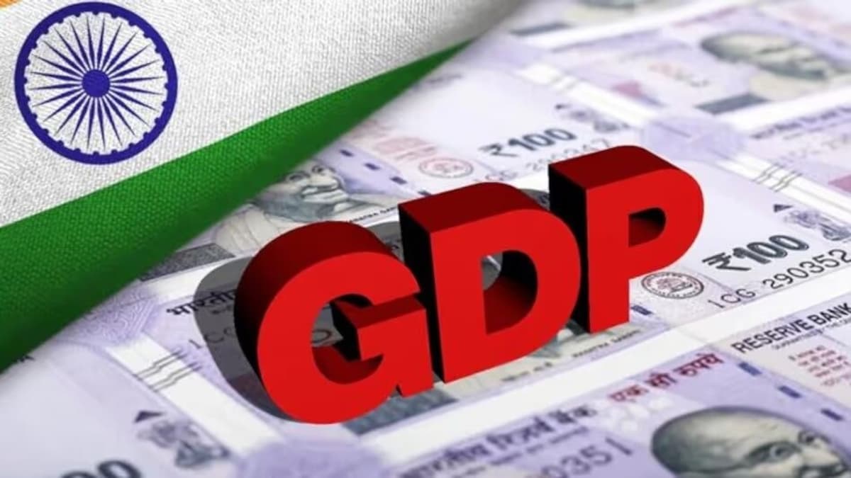 GDP ग्रोथ में गिरावट... अप्रैल-जून 2024 में कम हुई इकोनॉमी की रफ्तार, 5 तिमाहियों में सबसे कम - INDIA GDP Growth economy slowed down in April June 2024 against five quarters tutd - AajTak