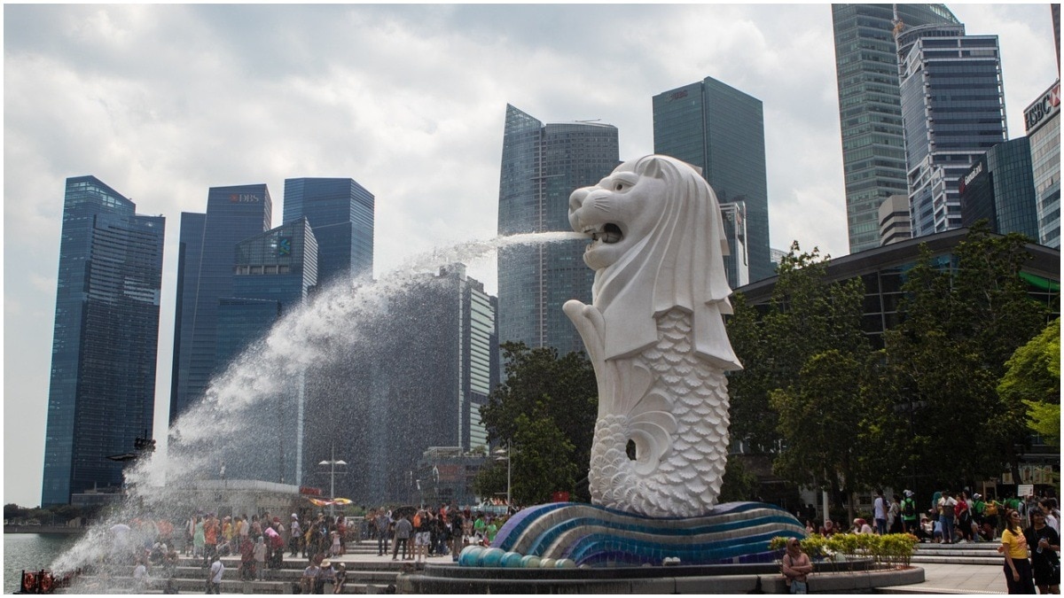  सिंगापुर में लगे इस जीव को मरलॉयन कहा जाता है. (फोटो- Pixabay)