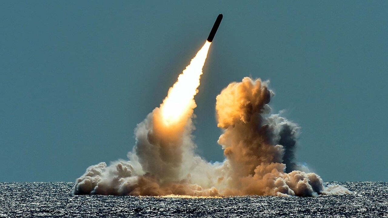 DRDO बना रहा मिसाइलों का बाप... सबमरीन से लॉन्च होने वाली बैलिस्टिक मिसाइल K-5, जानिए ताकत - india is making k 5 submarine launched nuclear ballistic missile will challenge china and pakistan - AajTak