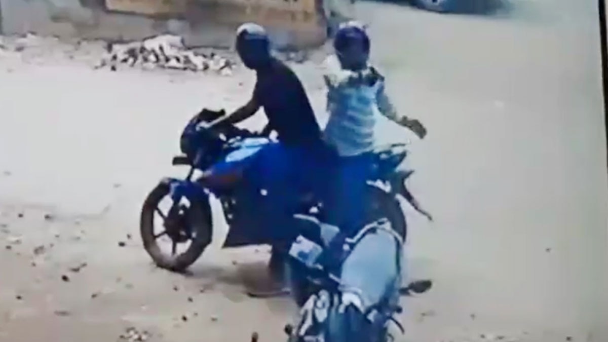 बाइक सवार बदमाशों ने प्रॉपर्टी डीलर को मारी गोली