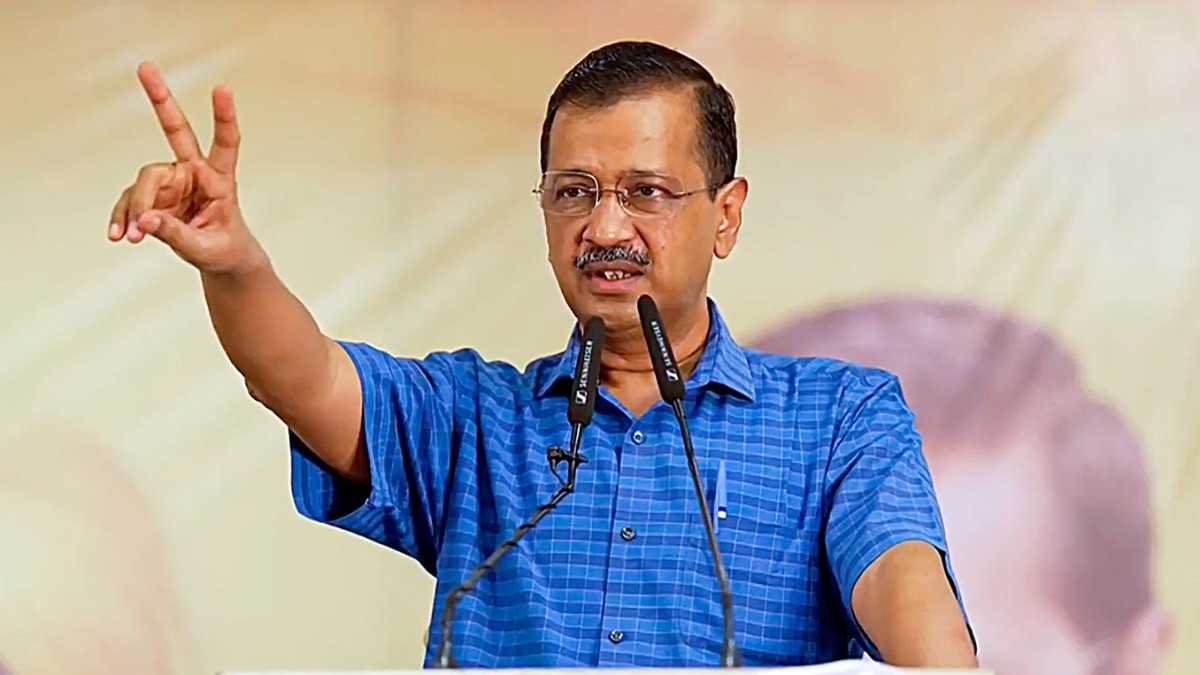 केजरीवाल ने दो दिन बाद पद से इस्तीफा देने का ऐलान किया है (फोटो- पीटीआई)