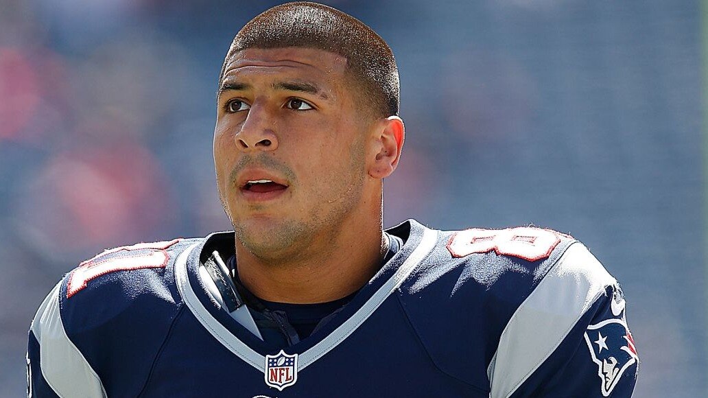 NFL स्टार  एरोन हर्नांडेज पर अमेरिका में बन रही सीरीज