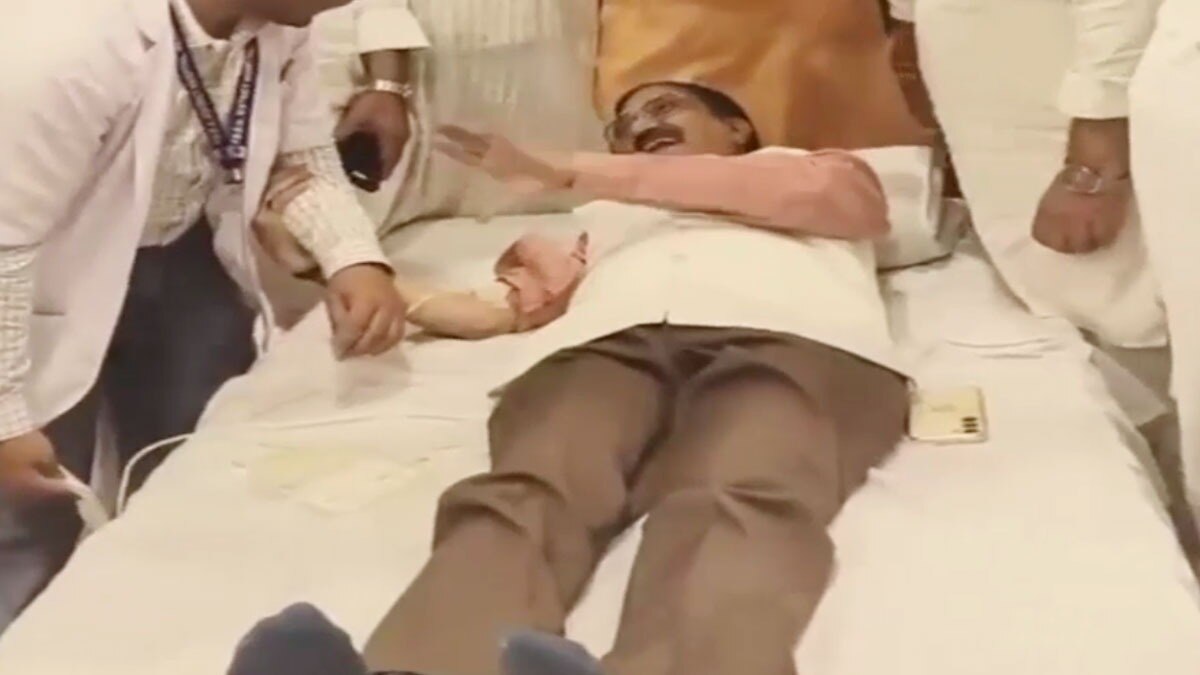 रक्तदान के वीडियो वायरल के बाद मेयर विनोद अग्रवाल ने दी सफाई