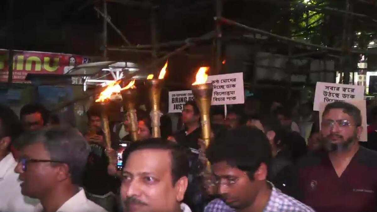 42 किलोमीटर लंबी मशाल रैली निकाली गई