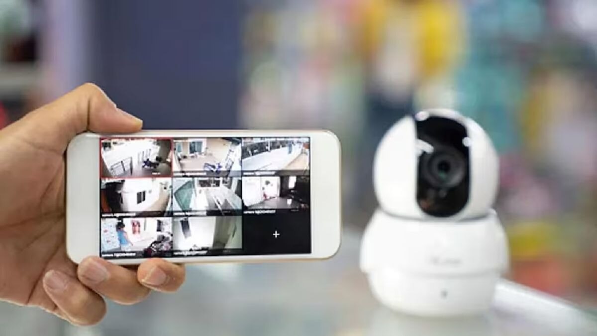 कॉलेज के बाथरूम में वीडियो रिकॉर्ड करने को लेकर बवाल. (Representational image)