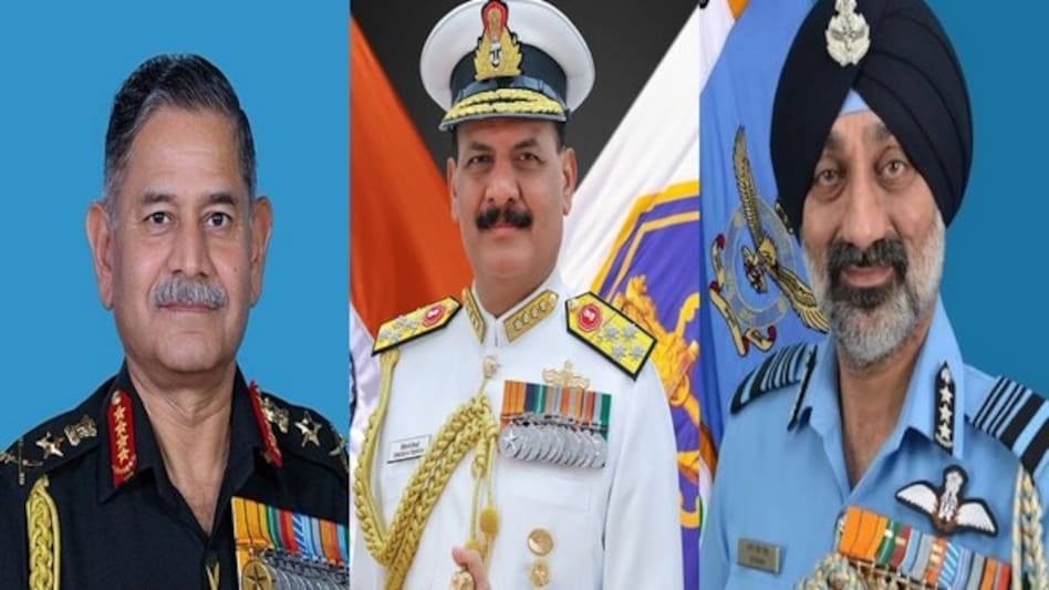 तीन दोस्तों के हाथ में होगी, आर्मी-नेवी और एयर फोर्स की कमान. (photo source @Soical Media) तीन दोस्तों के हाथ में होगी, आर्मी-नेवी और एयर फोर्स की कमान. (photo source @Soical Media)