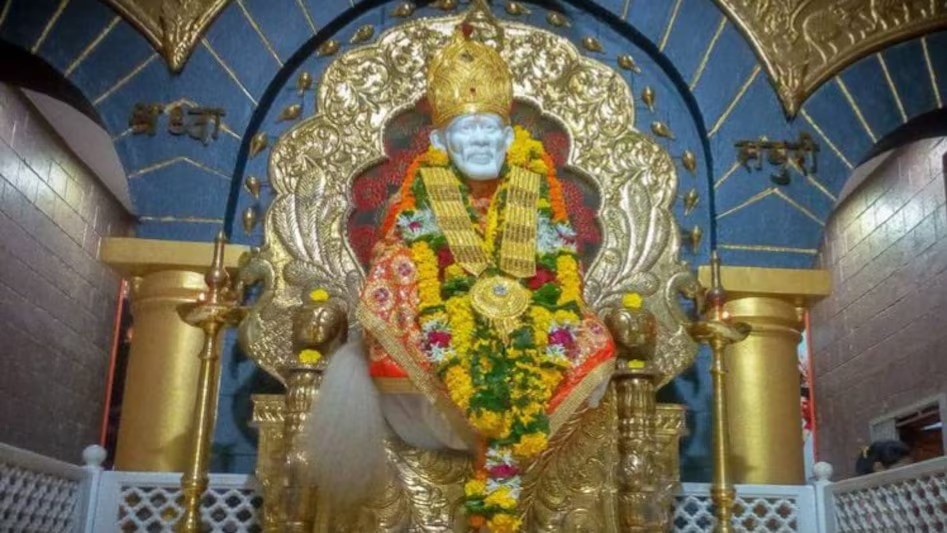 वाराणसी में साईं प्रतिमा पर विवाद, ब्राह्मण सभा ने काशी के 14 मंदिरों से हटाई  मूर्ति - Controversy over Sai idol in Varanasi Brahmin Sabha removed idol  from 14 temples ntc - AajTak