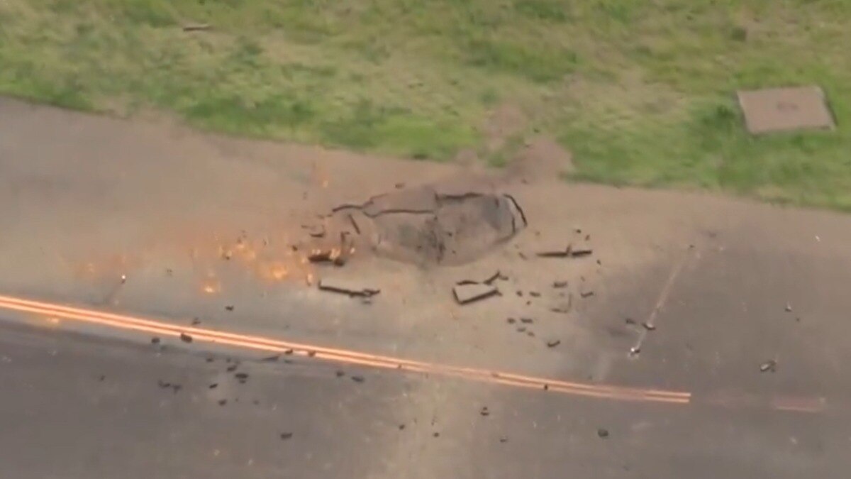 बम धमाके के बाद की तस्वीर (Photo-Screen grab from KYODO)