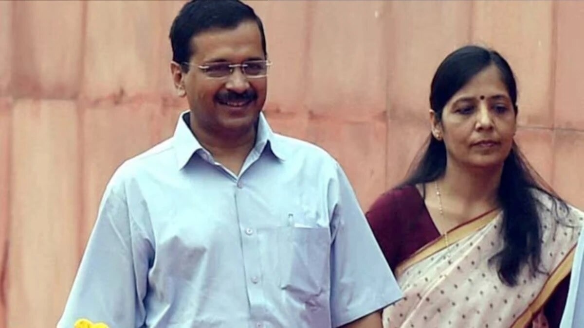 सुनीता केजरीवाल और अरविंद केजरीवाल