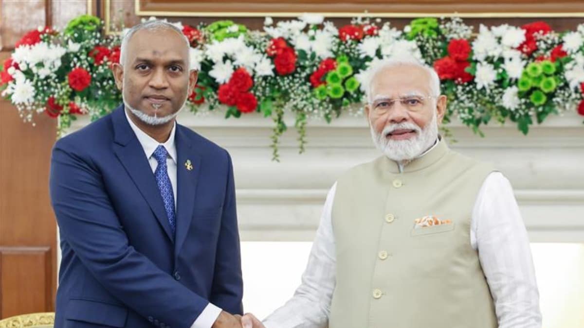 मालदीव का सबसे करीबी पड़ोसी और घनिष्ठ मित्र है भारत', मुइज्जू से मुलाकात के बाद बोले PM मोदी - India is the closest neighbour and friend of Maldives says PM Modi after