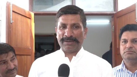 कांग्रेस नेता परविंद्र सिंह परी