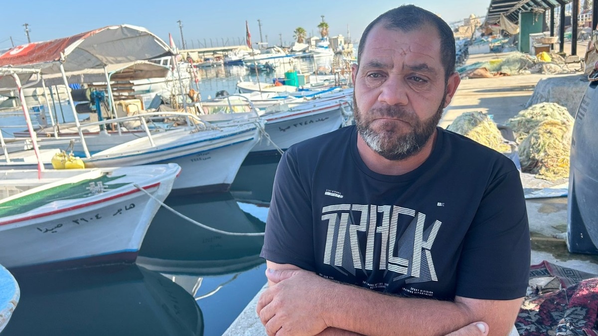 लेबनान में मछुआरों के सामने रोजी-रोटी का संकट