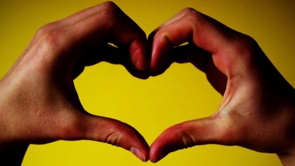 टीचर ने छात्रा को बोला I Love You