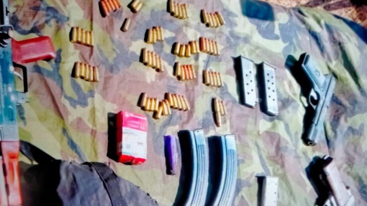 बारामूला में एक आतंकी ढेर, बरामद हुए हथियार