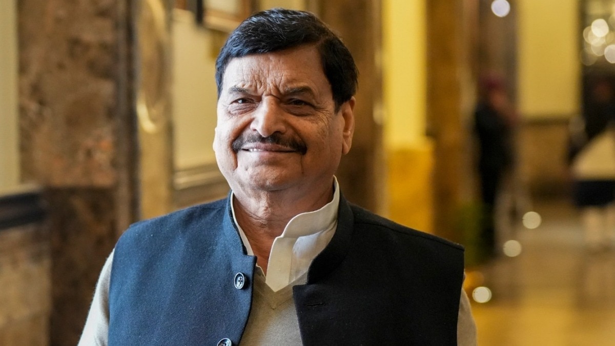 शिवपाल यादव.