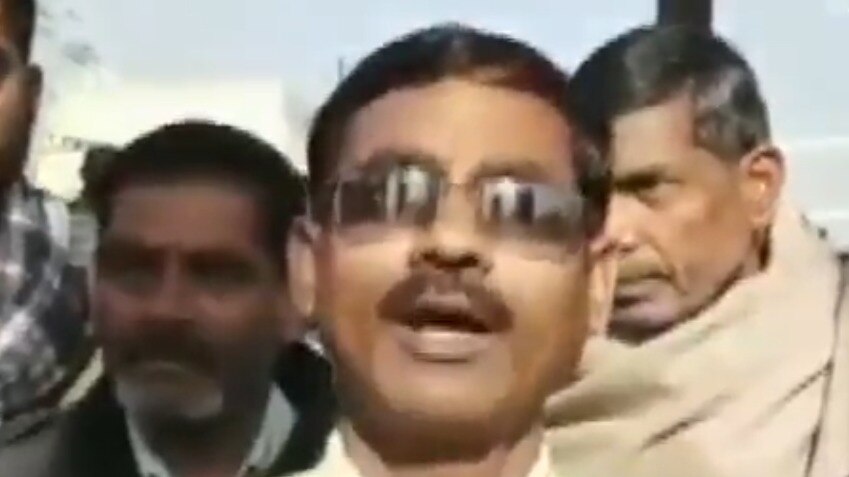 विक्रम सैनी. 