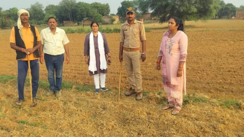 सियारों के झुंड ने ग्रामीणों पर किया हमला