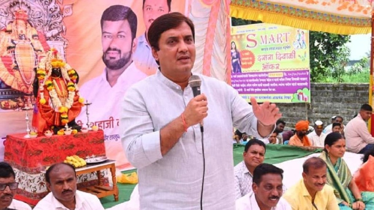 बीजेपी के राज्यसभा सांसद धनंजय महादिक. (Photo: Facebook)