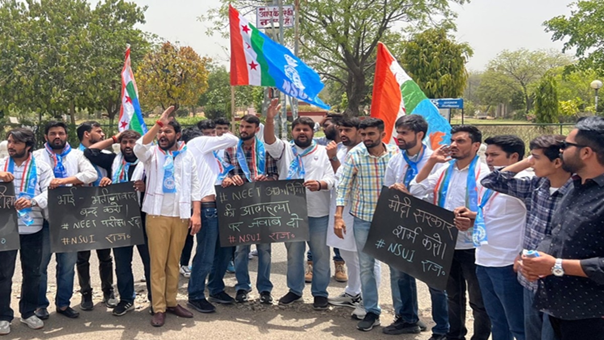  कांग्रेस की छात्र इकाई एनएसयूआई बेरोजगारी-पेपर लीक के मुद्दे पर 5 दिसंबर को संसद का घेराव करेगी. (Photo: X/@NSUI)