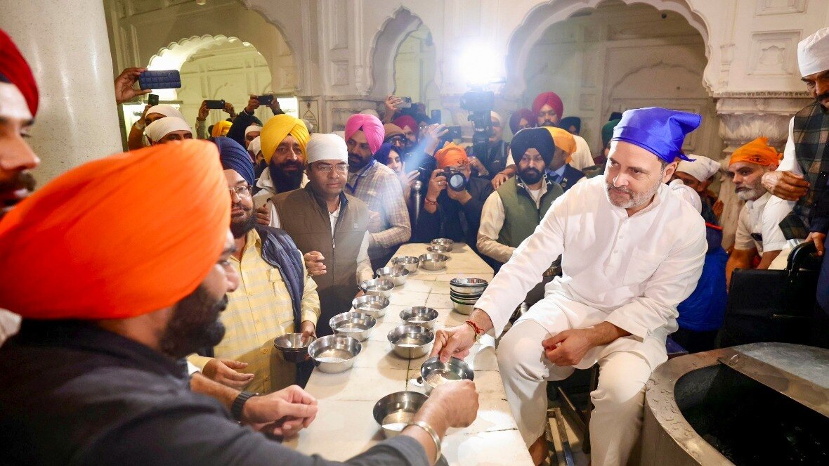 गोल्डन टेंपल पहुंचे राहुल गांधी. 