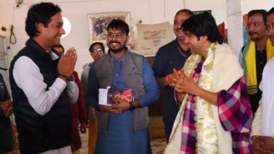 Jaivardhan Singh arrived to join Dhirendra Shastri's visit. Jaivardhan Singh arrived to join Dhirendra Shastri's visit.