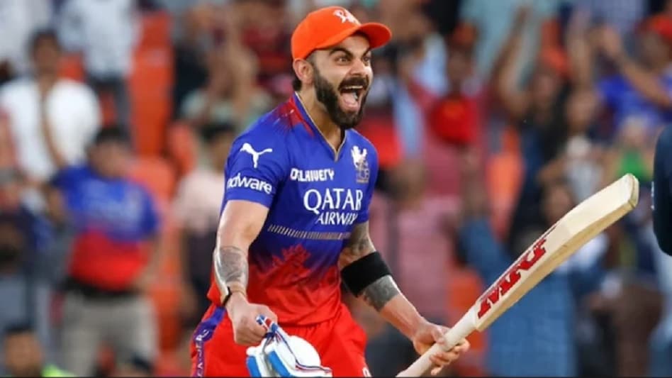 IPL 2026: વિરાટ કોહલી બન્યો 'થ્રોડાઉન સ્પેશિયાલિસ્ટ', RCBના નેટ્સમાં ફિલ સોલ્ટને કરાવી પ્રેક્ટિસ 2 Virat Kohli, RCB Team Captain: 'विराट कोहली ने हमें कुछ मैसेज किए...', IPL नीलामी के बीच RCB की कप्तानी पर खुलासा - rcb director Mo Babat on virat kohli captaincy of RCB