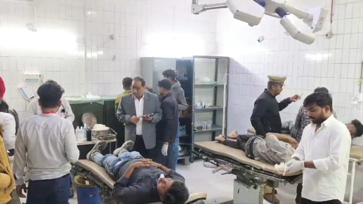 महोबा सड़क हादसा