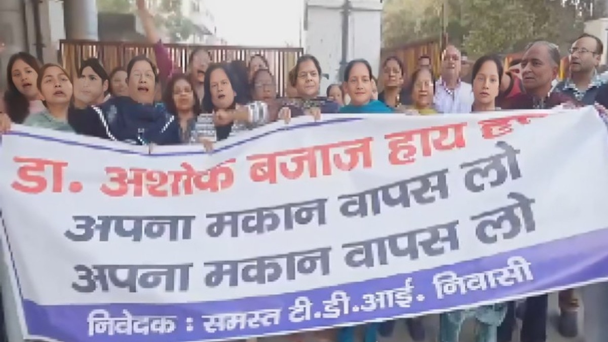 moradabad hindu sell house to muslim community residents protest