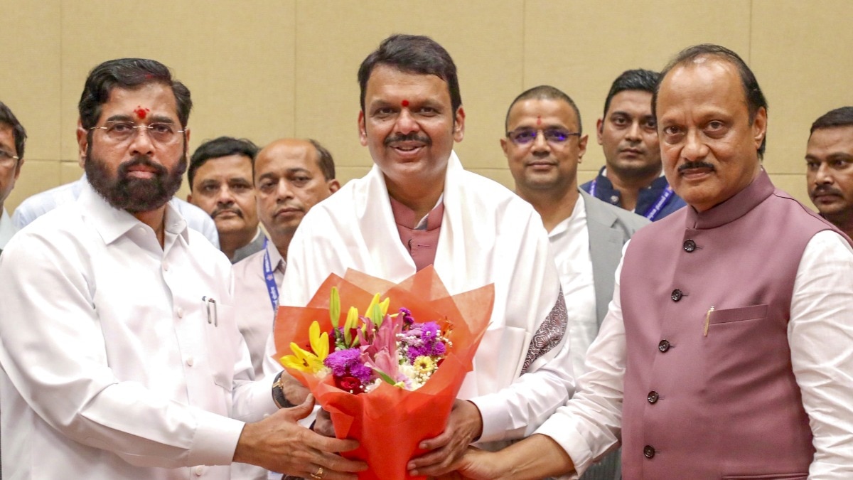 महाराष्ट्र में नई सरकार का गठन हो गया है.