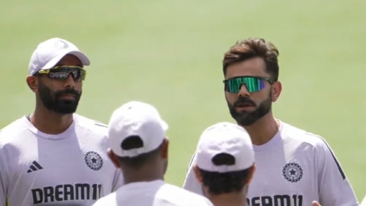 जसप्रीत बुमराह और विराट कोहली.