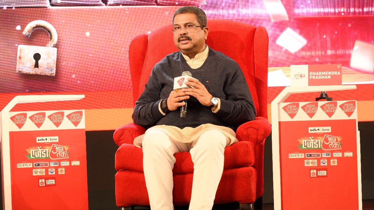 Agenda Aajtak में केंद्रीय शिक्षा मंत्री धर्मेंद्र प्रधान (तस्वीर: Arun Kumar, Chandradeep Kumar)