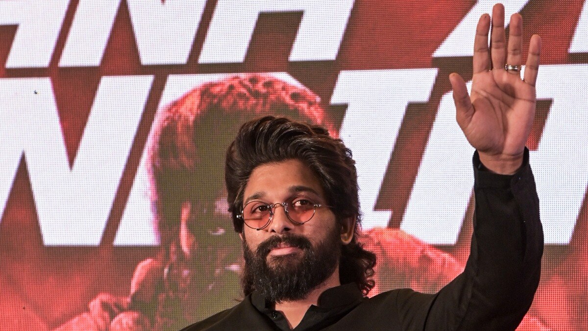 'पर्सनली नहीं मिले आयोजक...', परमिशन की कंफ्यूजन पर बोली पुलिस, अल्लू अर्जुन के बेडरूम में घुसने वाले दावे पर क्या कहा