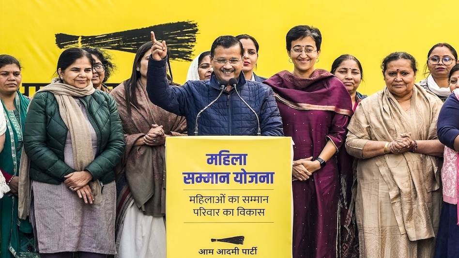 दिल्ली में आज से महिला सम्मान और संजीवनी योजना का रजिस्ट्रेशन, जानें कौन से दस्तावेज जरूरी, किसे मिलेगा फायदा - Doorstep registration for women elderly welfare ...