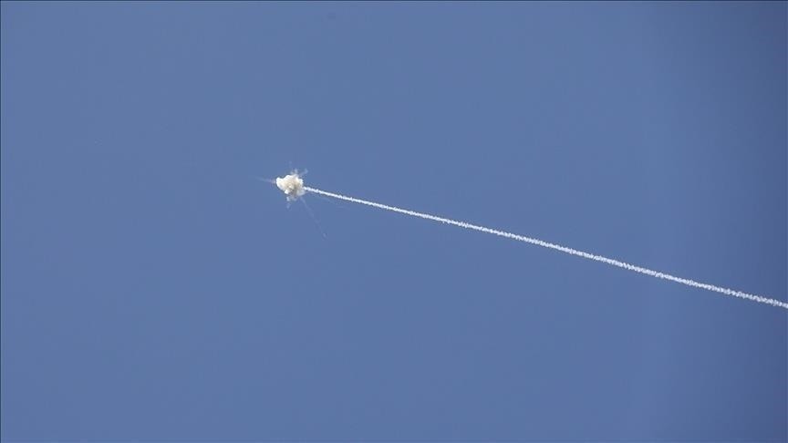 इजरायल पर यमन की सेना का हमला