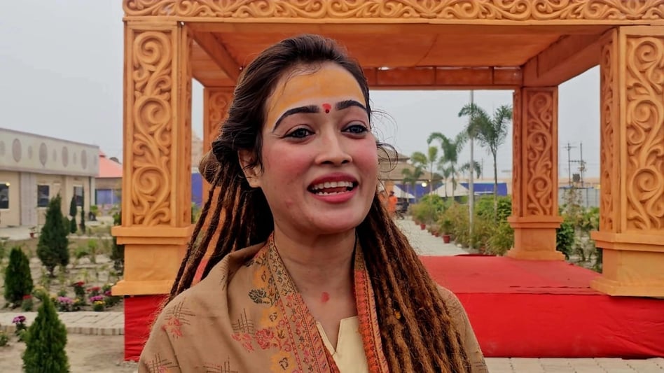 Harsha Richhariya - 'मैं कोई साध्वी नहीं हूं, अभी तो सनातन को जान रही', प्रयागराज महाकुंभ में वायरल हुईं हर्षा रिछारिया ने बताई अपनी पूरी कहानी - Harsha ...