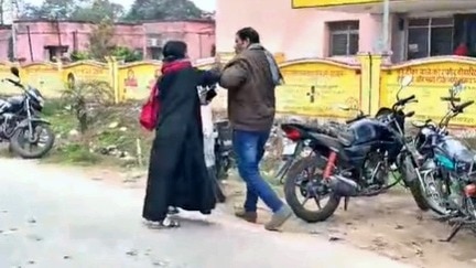 महराजगंज में पति-पत्नी की लड़ाई