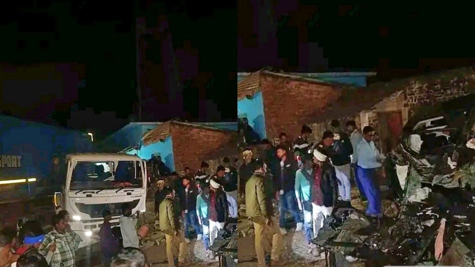 Road accident in Sonbhadra Road accident in Sonbhadra