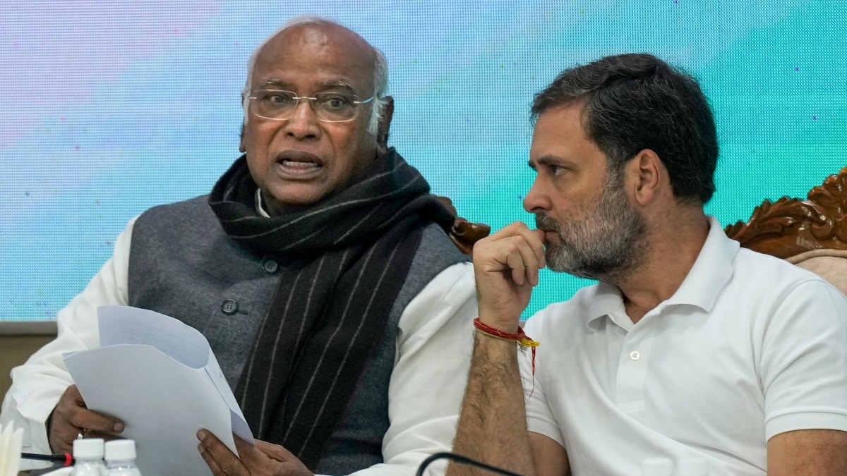 Mallikarjun Kharge and Rahul Gandhi