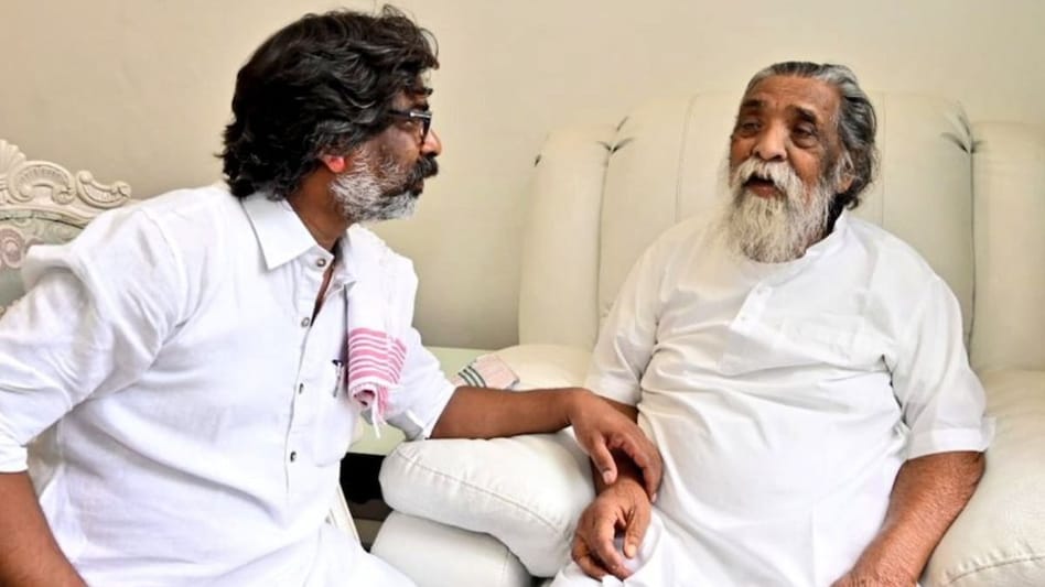 पिता शिबू सोरेन के साथ हेमंत सोरेन.