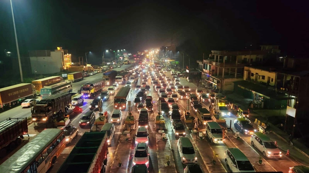 भदोही हाइवे का हाल 