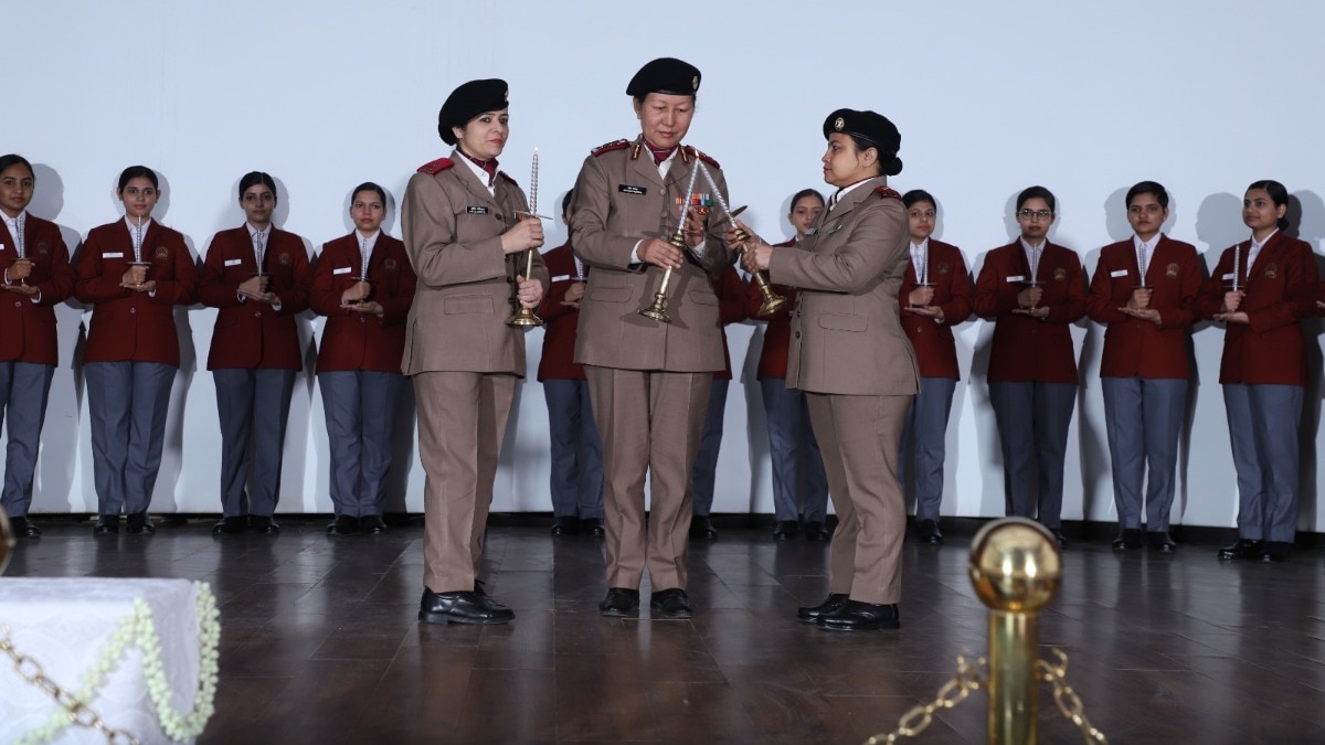 आर्मी हॉस्पिटल (रिसर्च एंड रेफरल) में लाइटिंग सेरेमनी का आयोजन