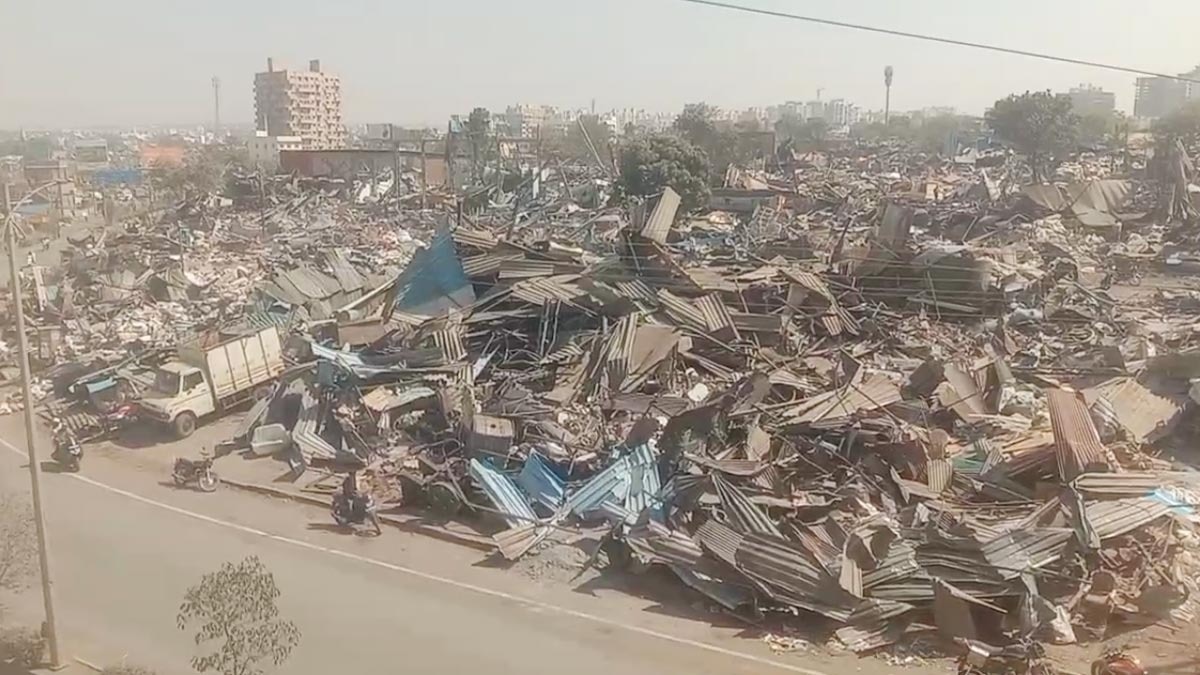 चिखली और कुदलवाड़ी में अतिक्रमण हटाया गया 