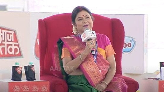 साहित्य आजतक के मंच पर लोगगायिका मालिनी अवस्थी ने की शिरकत