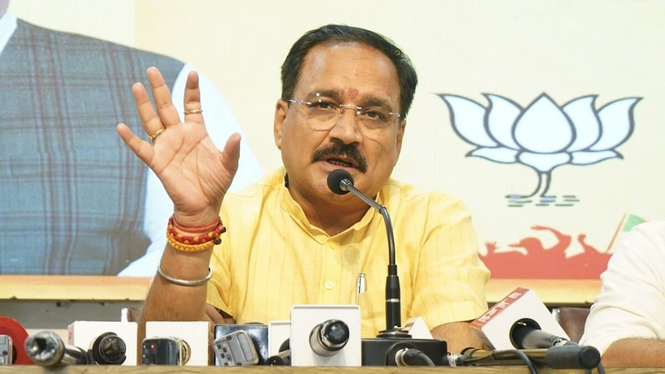 दिल्ली में अब रेखा राज, सुशासन और कुशासन का फर्क आ रहा नजर...', वीरेंद्र  सचदेवा का बड़ा बयान - Virendra Sachdeva On Rekha Gupta Government AAP vs  BJP Governance NTC - AajTak