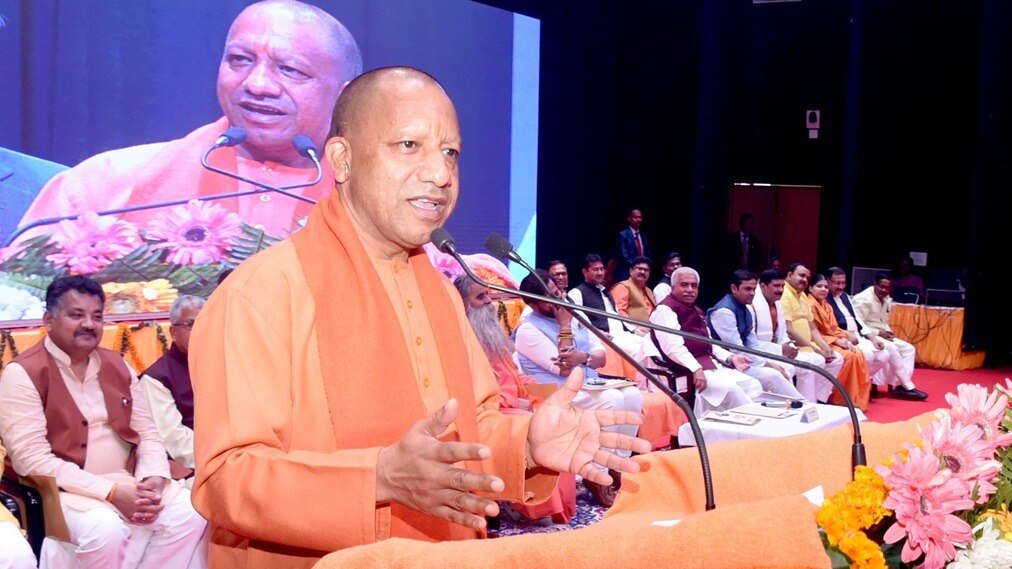 मुख्यमंत्री योगी आदित्यनाथ 