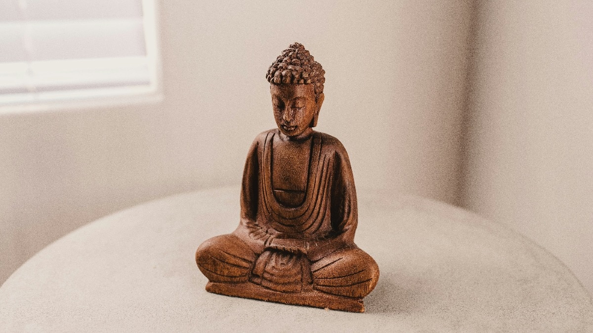 Mahavir Jayanti 2025