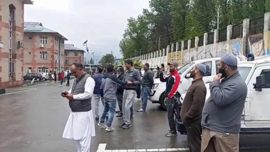 भूकंप के झटके महसूस किए गए.